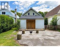 256 HEAD Street S - 5