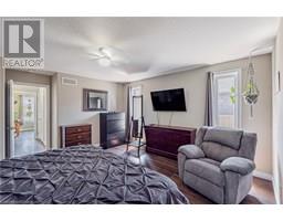 200 OAK Street - 24