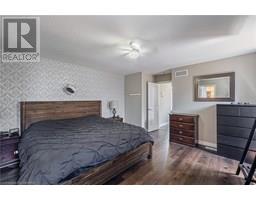 200 OAK Street - 25