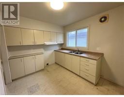 639 GIBRALTER Street - 11