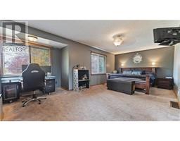 18 RUTHERFORD Drive - 17