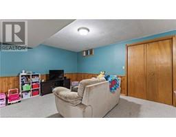 18 RUTHERFORD Drive - 24