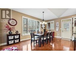 53 WOODLAND Drive - 12