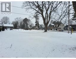 9 KANDRACS Crescent - 1
