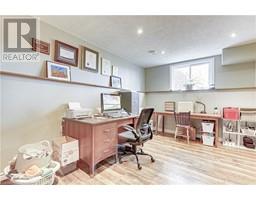 65 WINTERGREEN CRES - 14