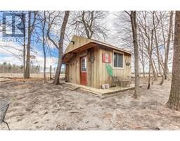 65 WINTERGREEN CRES - 35