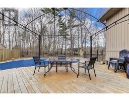 65 WINTERGREEN CRES - 40