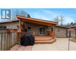 59 LYNDHURST Avenue - 32