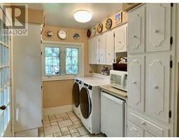 312 NELSON Street W - 23