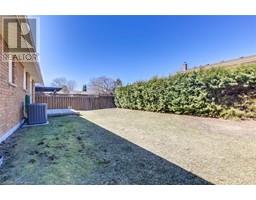 19 MANN Avenue - 21