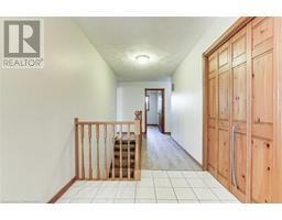 19 MANN Avenue - 4