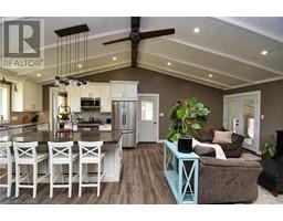 268 E HIGHWAY 24 - 15