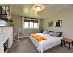 268 E HIGHWAY 24 - 26
