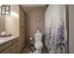 8 MILLER Crescent - 23