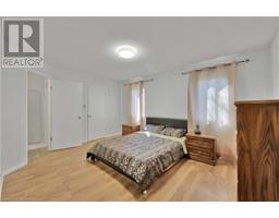 34 PHAIR Crescent - 26