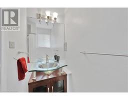 34 PHAIR Crescent - 32