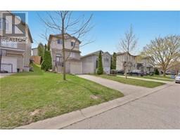 34 PHAIR Crescent - 4
