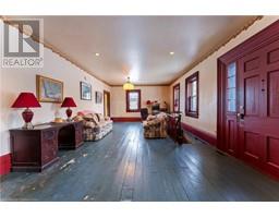 627 NELSON Street W - 10