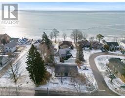 627 NELSON Street W - 4