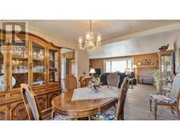 54 BEE Street - 13