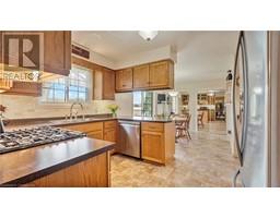 54 BEE Street - 14