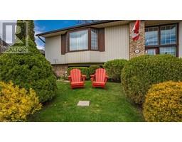54 BEE Street - 6