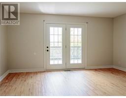 409 QUEEN Street S UnitNo. 8 - 12