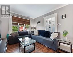 17 BERTHA Street - 4