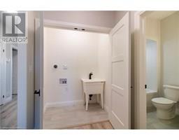 93 DUCHESS Drive - 13