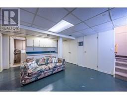 100 MARKET ST E - 22