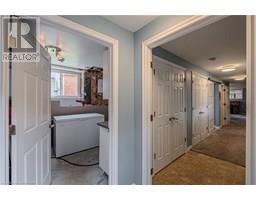 2017 ERIE STREET - 36
