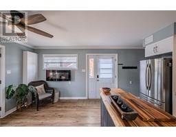 2017 ERIE STREET - 8