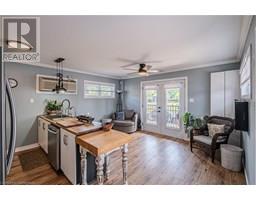 2017 ERIE STREET - 9