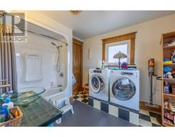 41 BALDWIN Street - 23