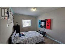 19 TRILLIUM WAY - 23