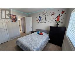 19 TRILLIUM WAY - 24