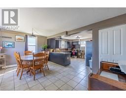 2041 MAIN Street S - 9