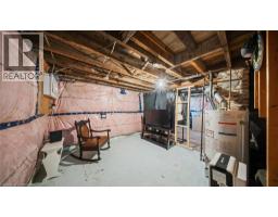 509 QUEENSWAY W - 25