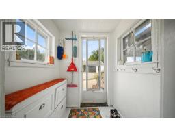 509 QUEENSWAY W - 27