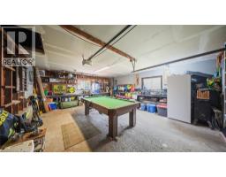 509 QUEENSWAY W - 32
