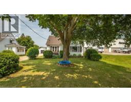 509 QUEENSWAY W - 4