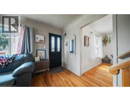 509 QUEENSWAY W - 6