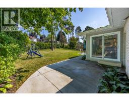 30 ASHTON Drive - 8