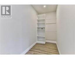 22 ATWOOD Crescent - 17