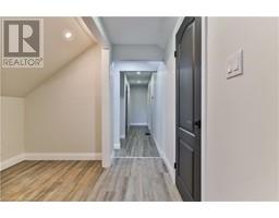 22 ATWOOD Crescent - 25