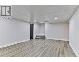 22 ATWOOD Crescent - 26