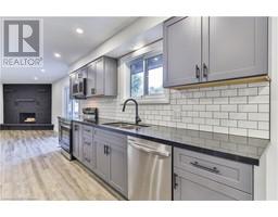 22 ATWOOD Crescent - 9