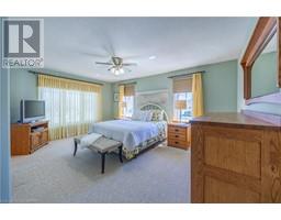 18 BALSAM TRAIL - 12