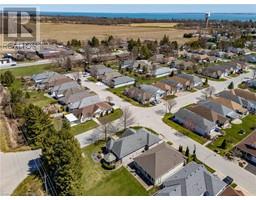 18 BALSAM TRAIL - 37