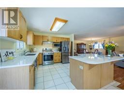 18 BALSAM TRAIL - 7